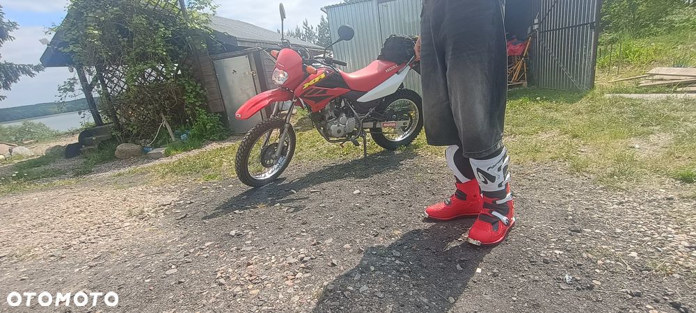 Honda XR - 8