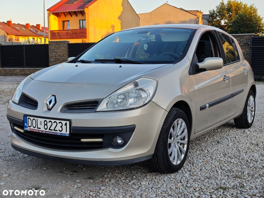 Renault Clio 1.6 16V Expression - 2