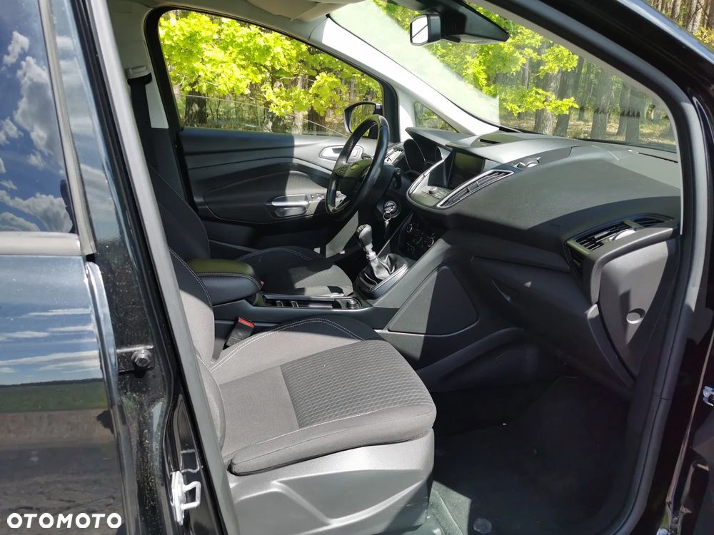 Ford C-MAX 2.0 TDCi Start-Stop-System Titanium - 10