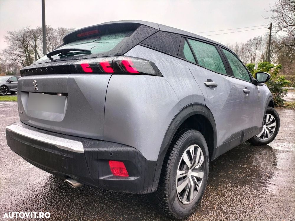 Peugeot 2008 1.5 BlueHDI STT EAT8 Allure - 4