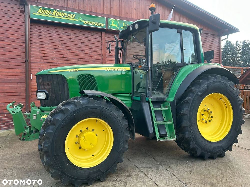 John Deere 6820 - 1