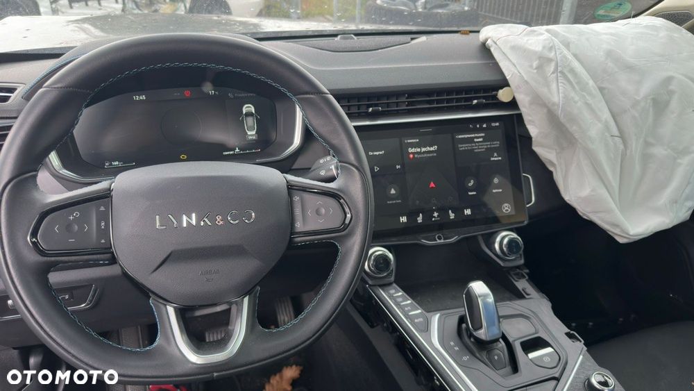 Lynk & Co 01 - 18