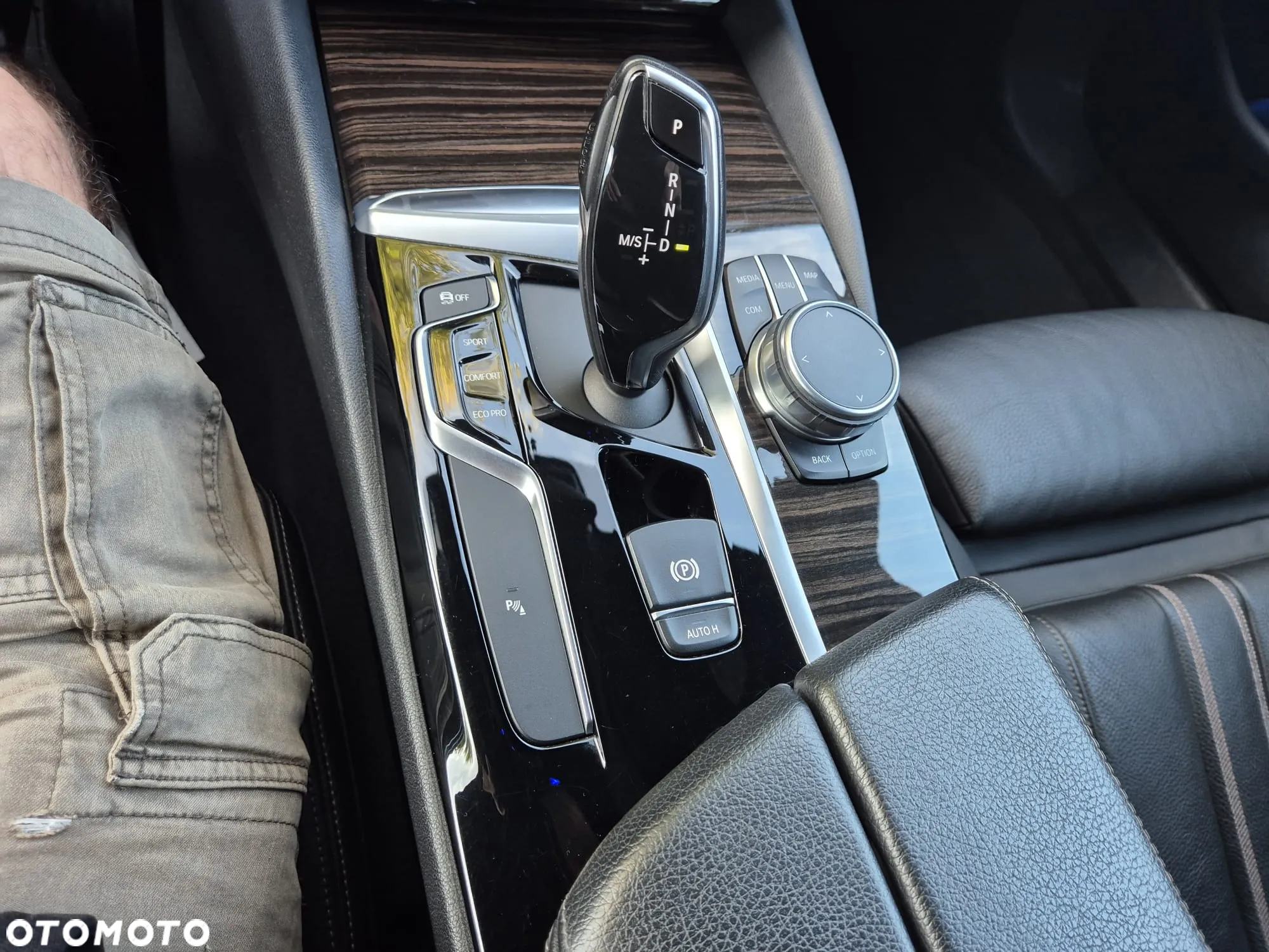 BMW Seria 5 520d xDrive Luxury Line - 20