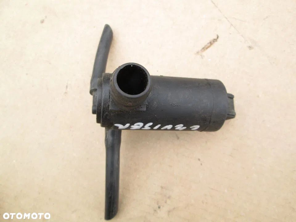 pompka silniczek spryskiwacza jeep cherokee liberty kj chrysler piti - 1