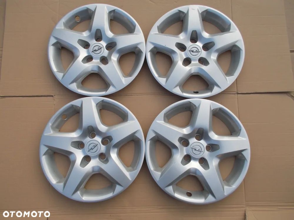 4x Kołpaki 16 Strukturalne Opel Astra H III Zafira B Vectra C Meriva A B 5x110 - 14
