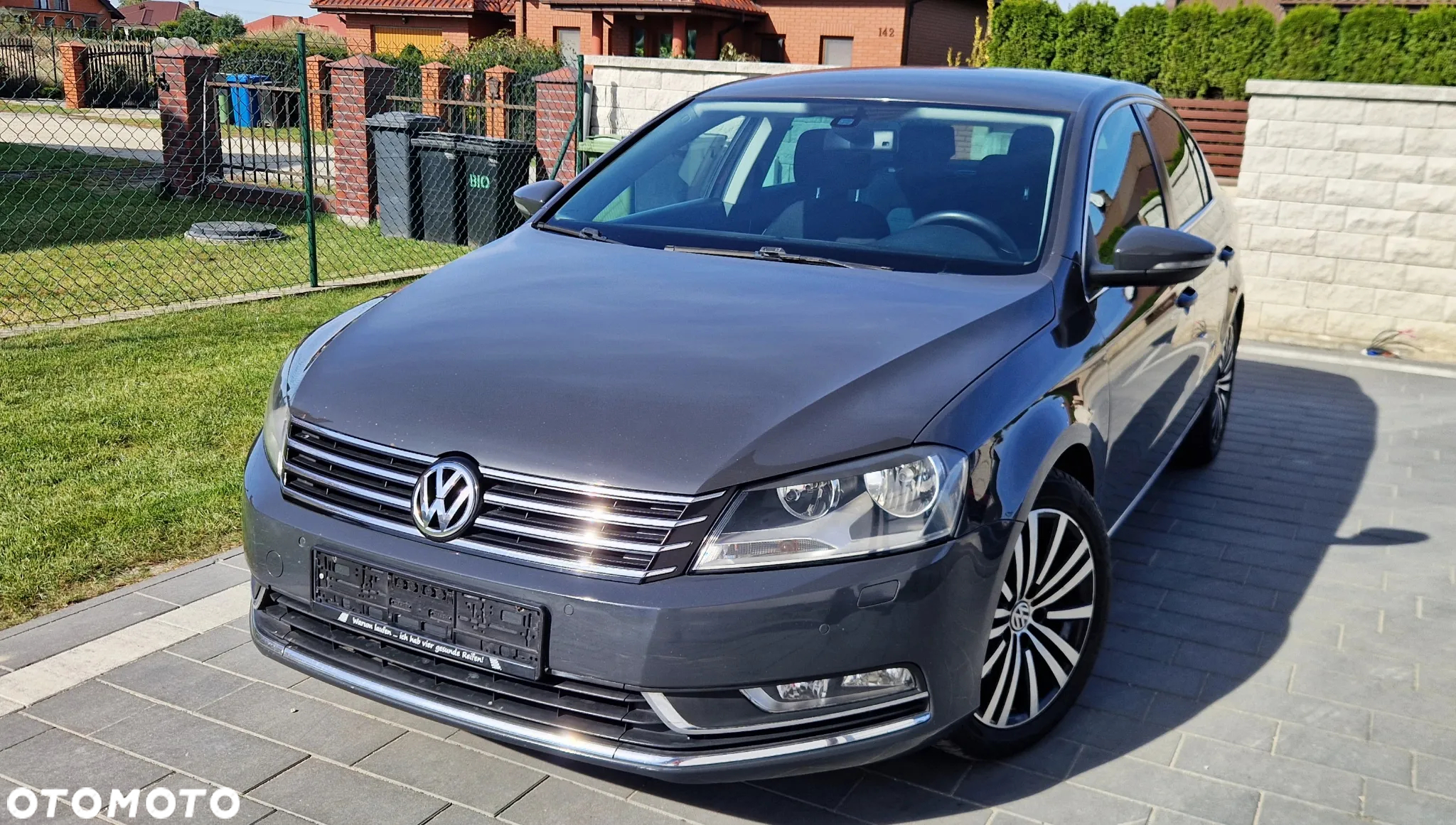Volkswagen Passat Variant 2.0 TDI DSG BlueMotion Technology Exclusive - 2