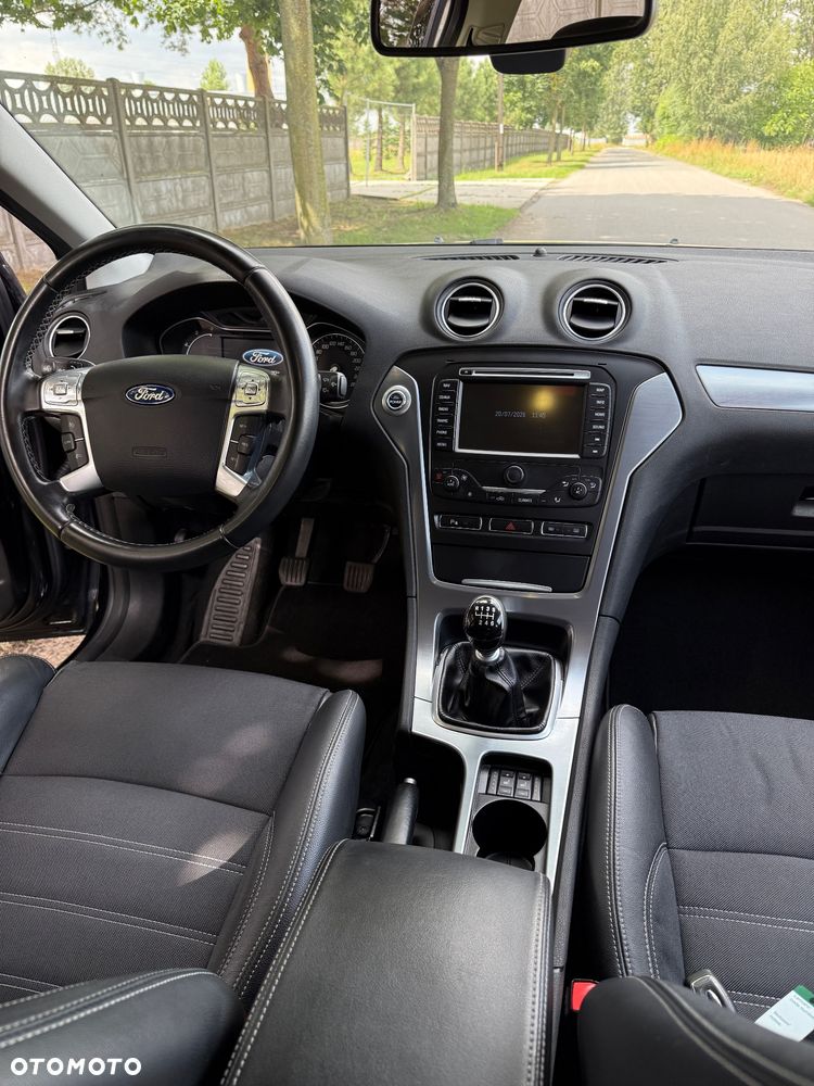 Ford Mondeo - 7