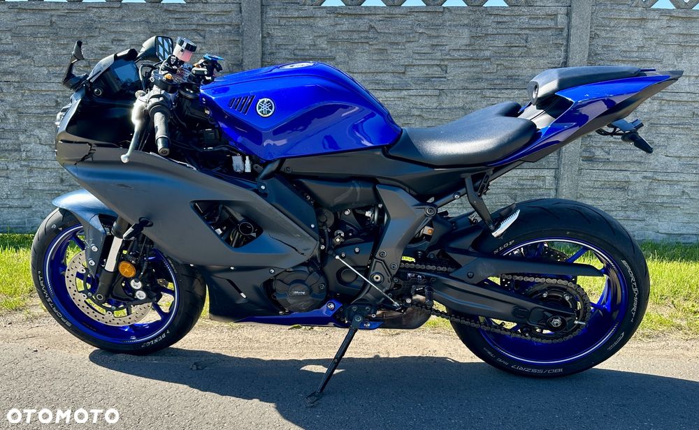 Yamaha R7 - 4