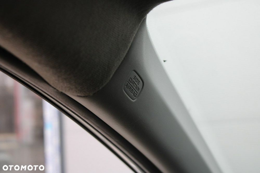 Honda Civic 1.8 Elegance - 26