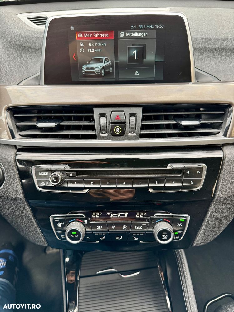 BMW X1 xDrive18d xLine - 38