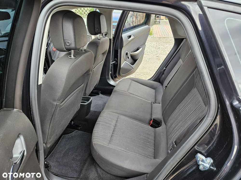 Opel Astra - 9