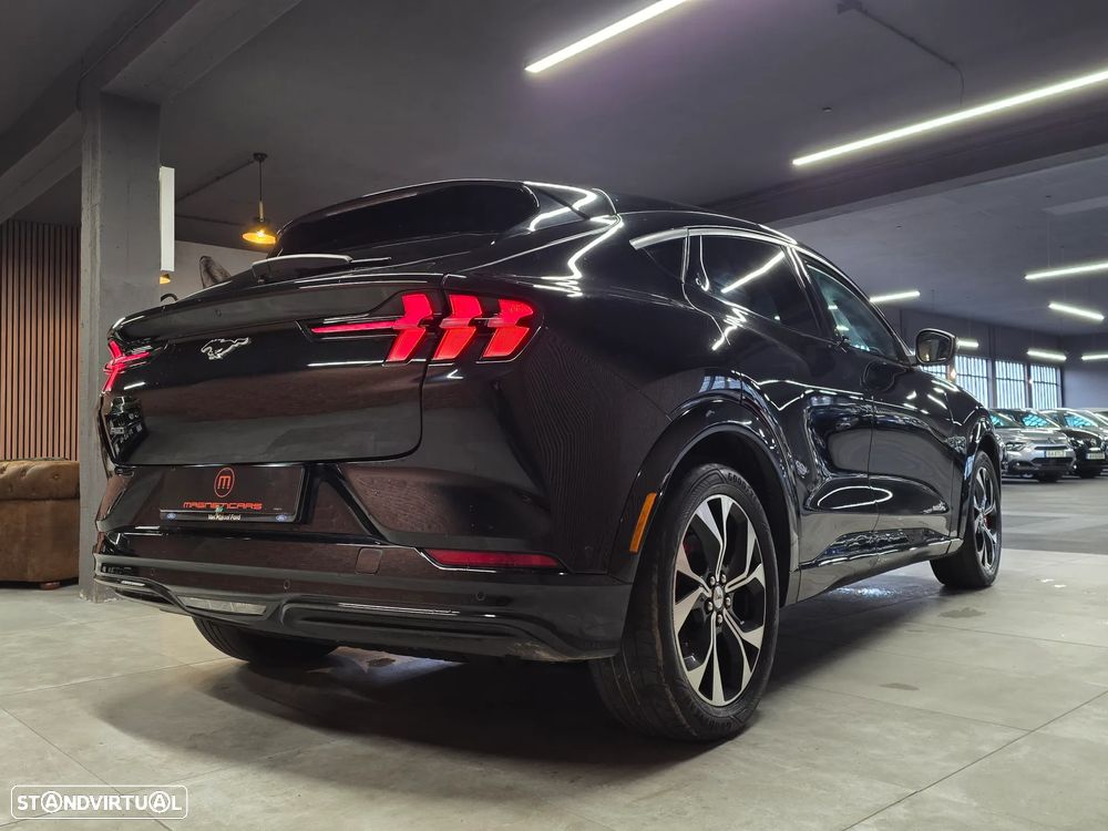 Ford Mustang Mach-E AWD PREMIUM - 53