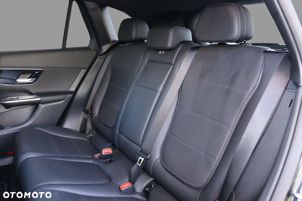 Mercedes-Benz GLC 200 d mHEV 4-Matic Avantgarde - 17