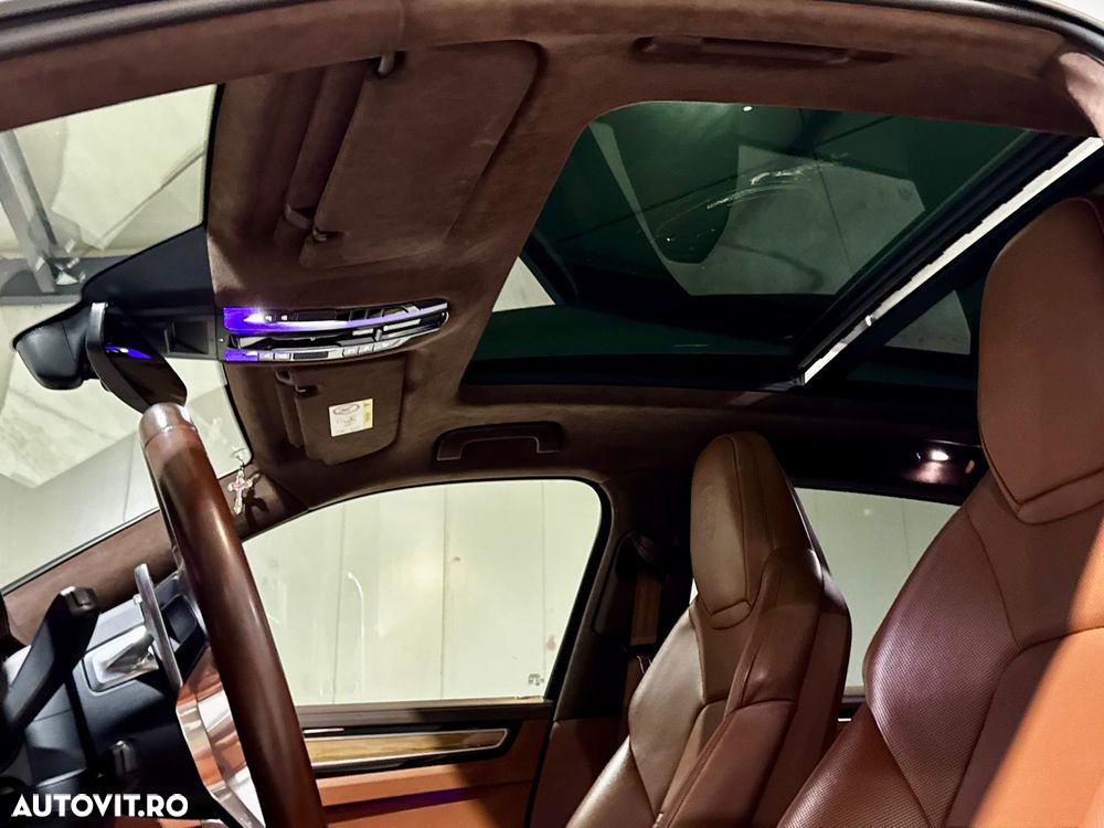 Porsche Cayenne Standard - 24