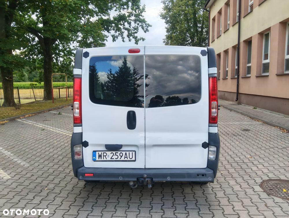 Opel Vivaro - 7