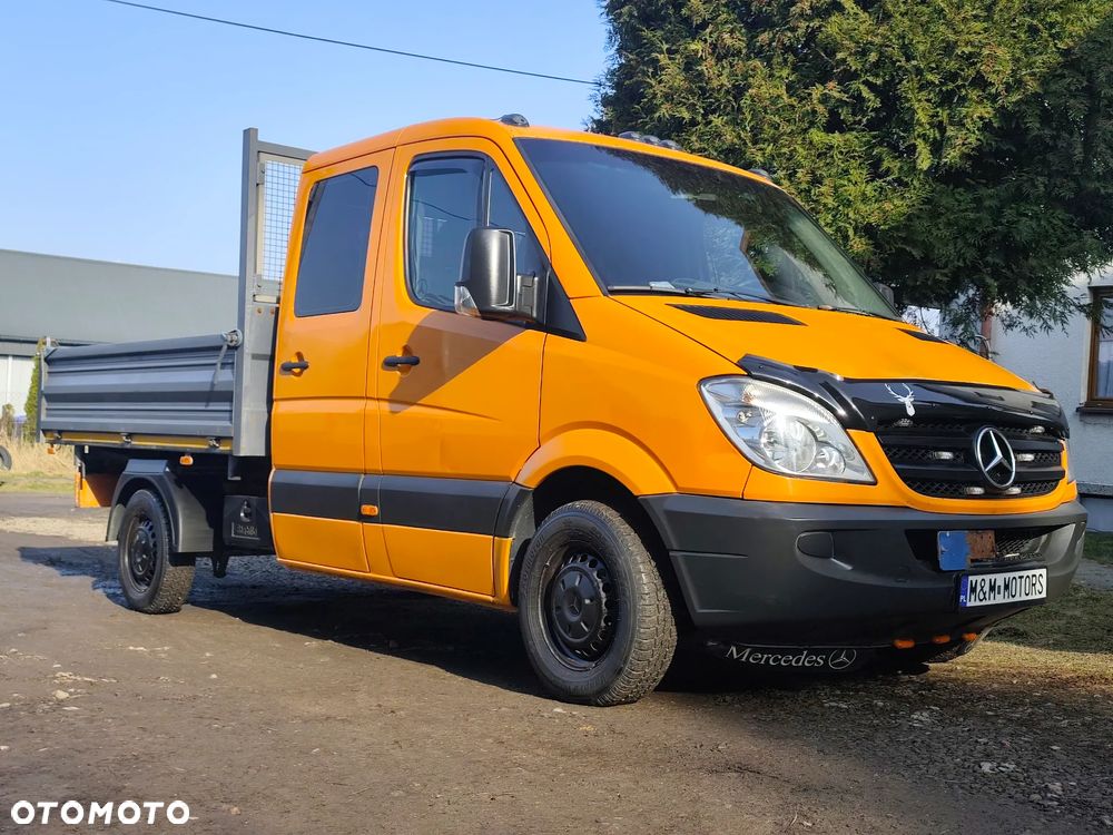 Mercedes-Benz Sprinter - 2