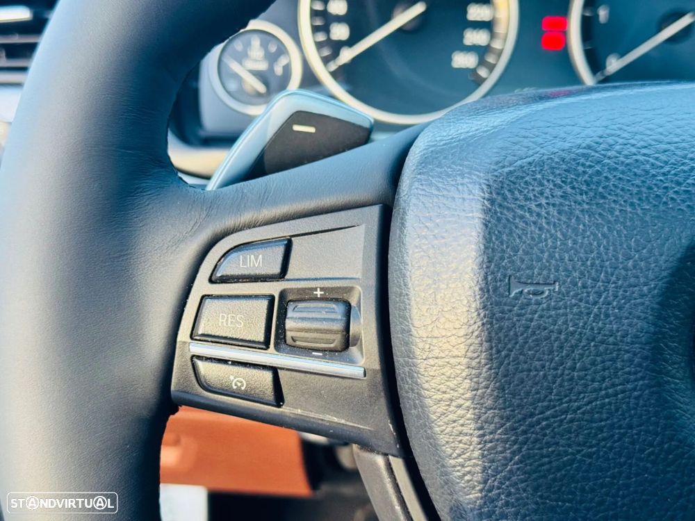 BMW 525 d Pack M Auto - 27