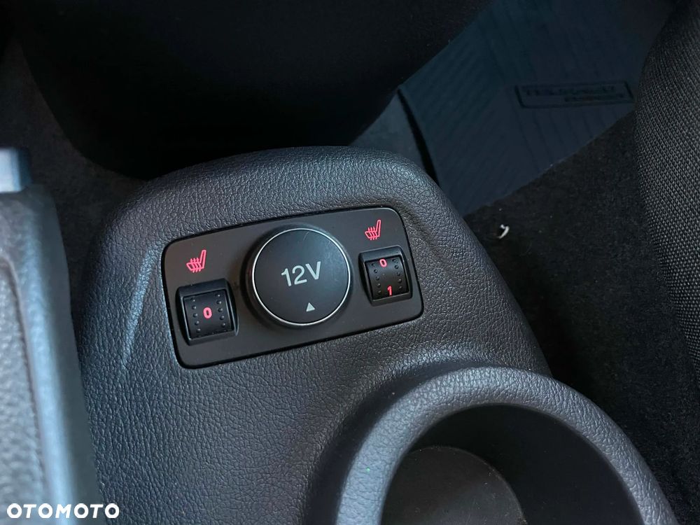 Ford Tourneo Connect Grand - 15