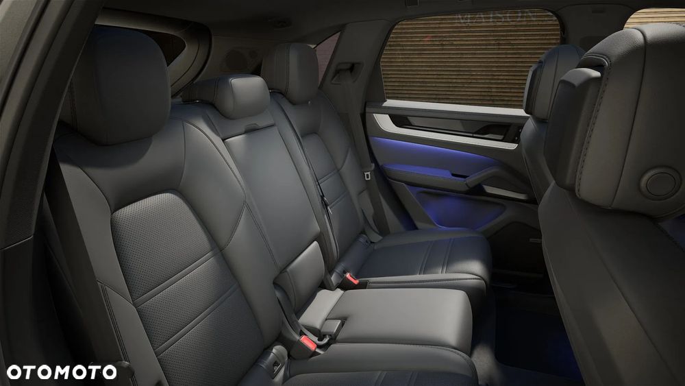 Porsche Cayenne Standard - 9