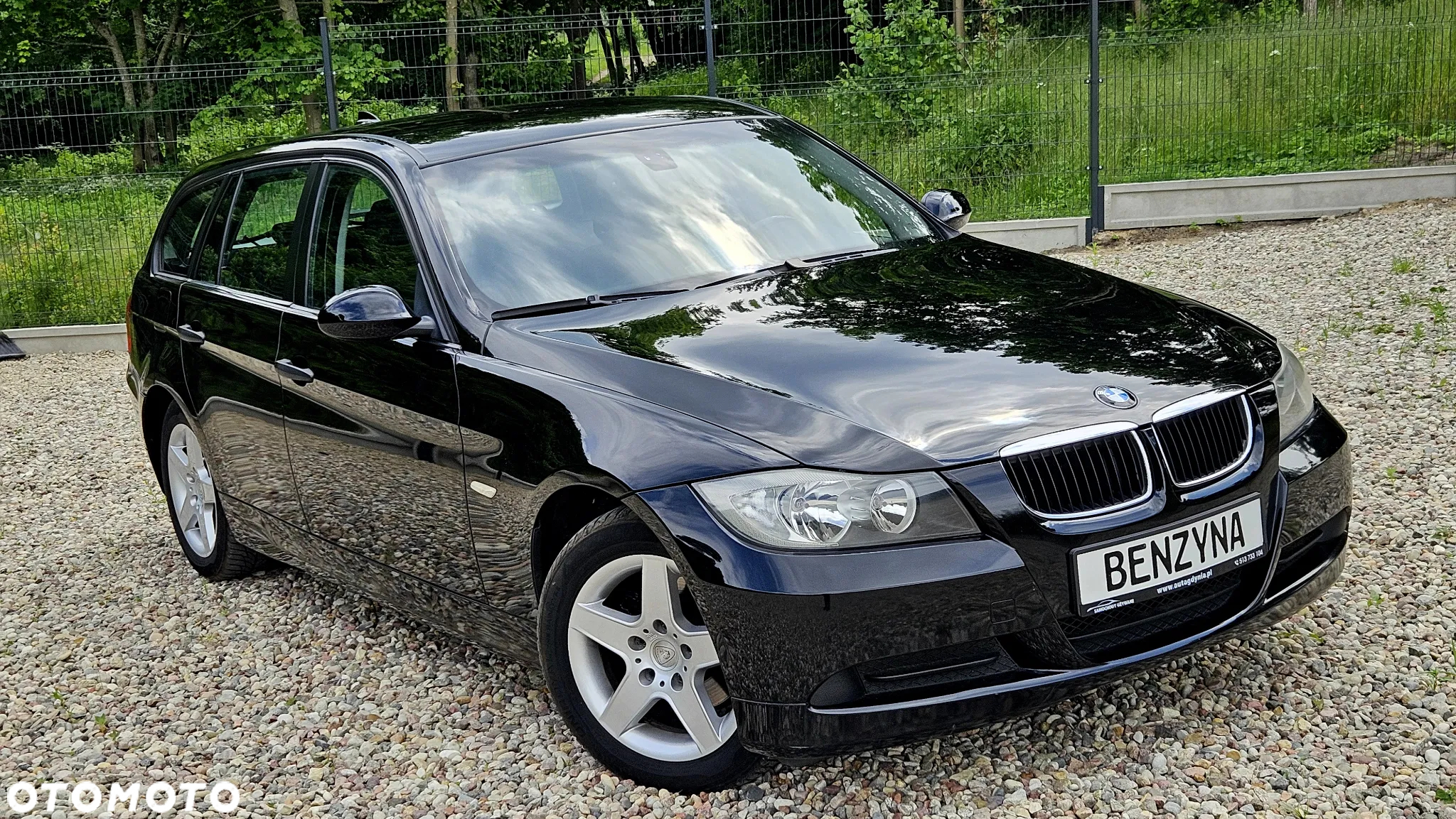 BMW Seria 3 318i Touring - 3
