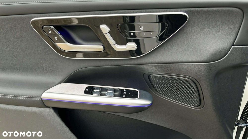 Mercedes-Benz GLC - 15