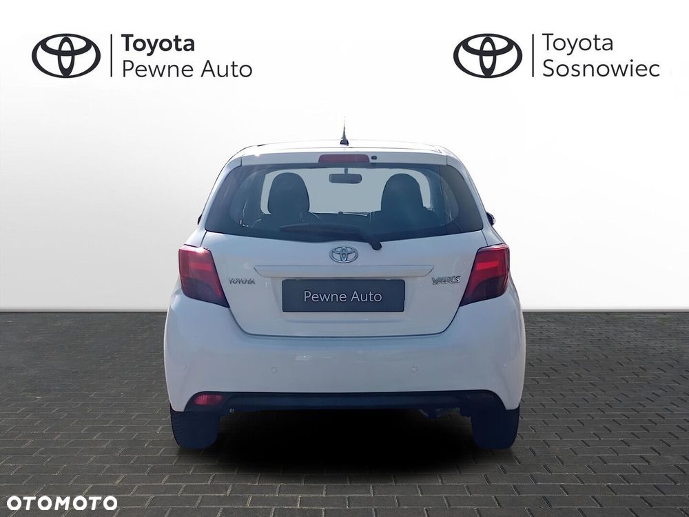 Toyota Yaris - 4