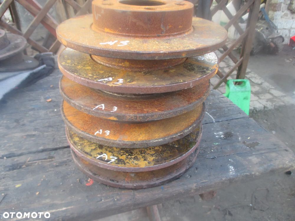 tarcza hamulcowa Tył Audi A3 Golf 4 Bora Toledo Leon I - 3