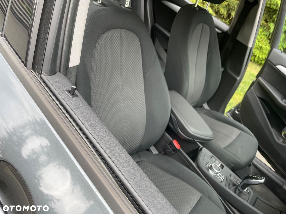BMW X1 sDrive18d - 9