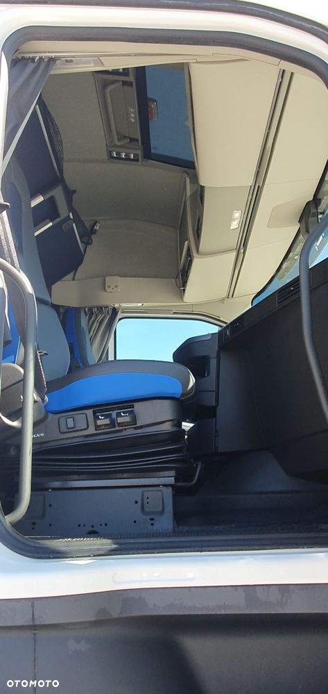 Volvo FH 460 GLOBETROTTER I-SAVE - 6