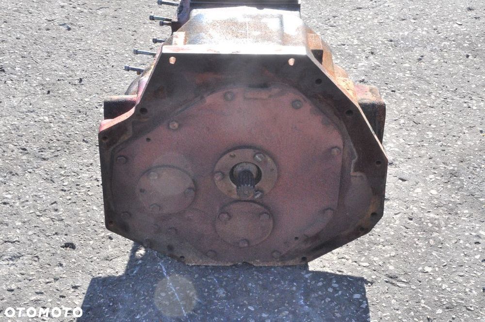 SKRZYNIA BIEGÓW MC CORMICK CASE 600100 / 1706K - 3