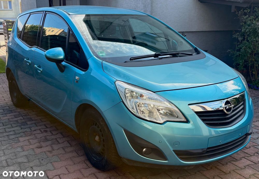 Opel Meriva 1.4 Automatik Color Edition - 2