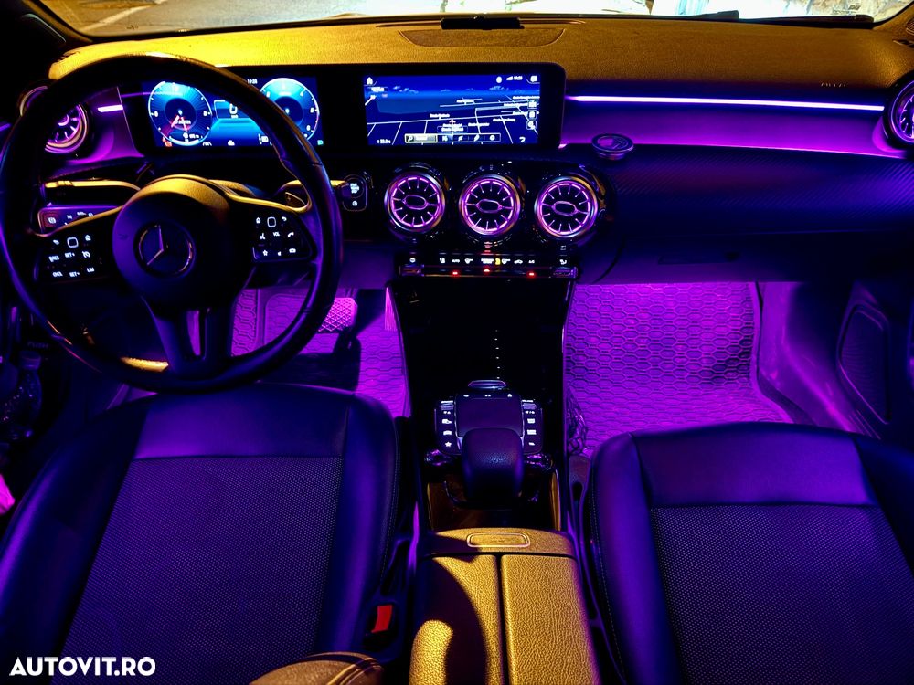 Mercedes-Benz CLA - 24