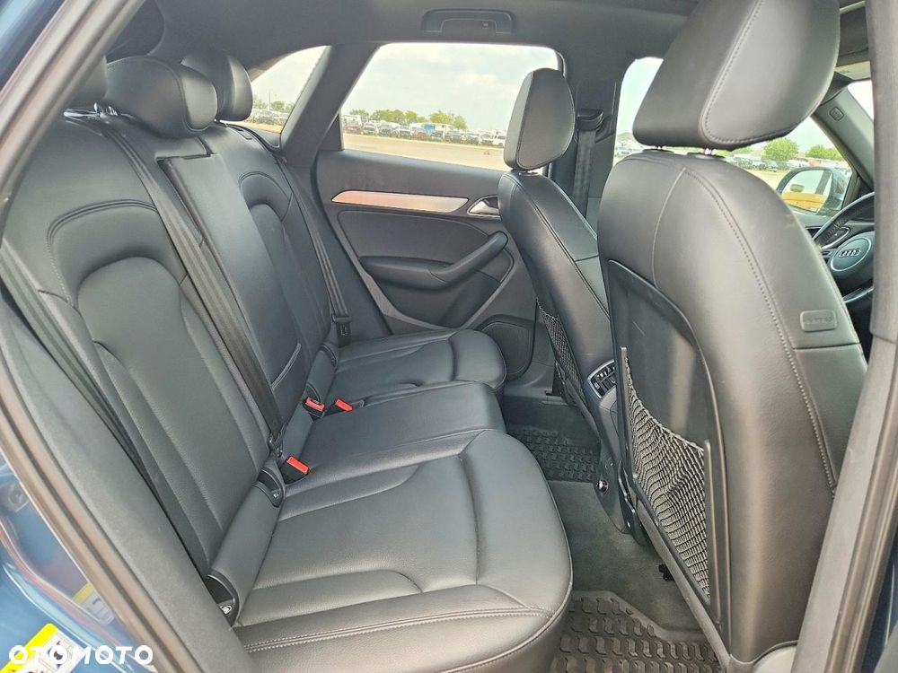 Audi Q3 - 10