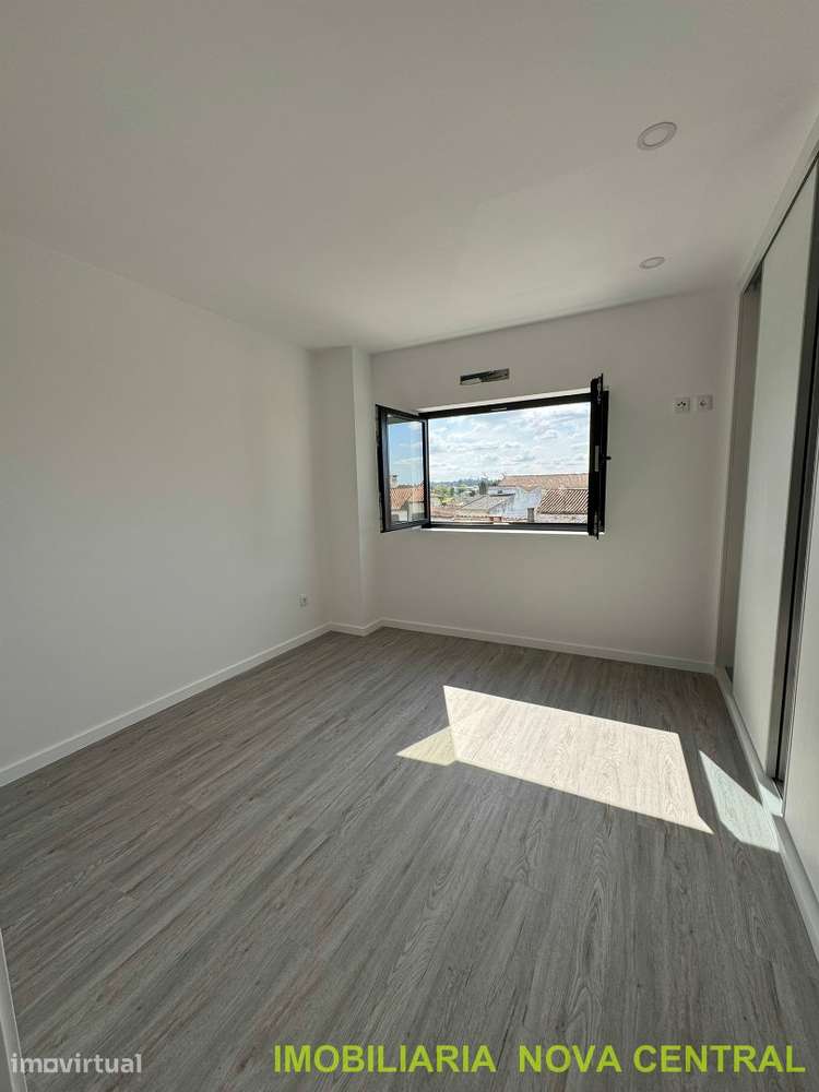 Apartamento T1 Venda em Cantanhede e Pocariça,Cantanhede - Grande imagem: 2/6