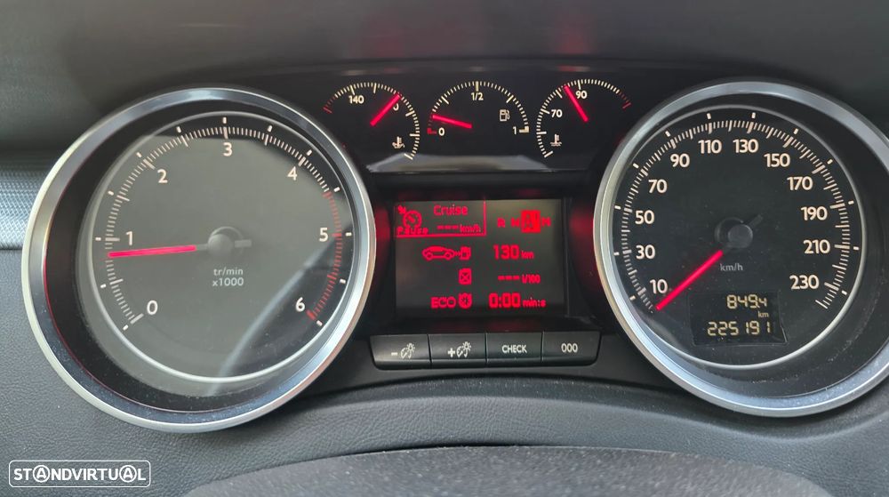Peugeot 508 SW - 11