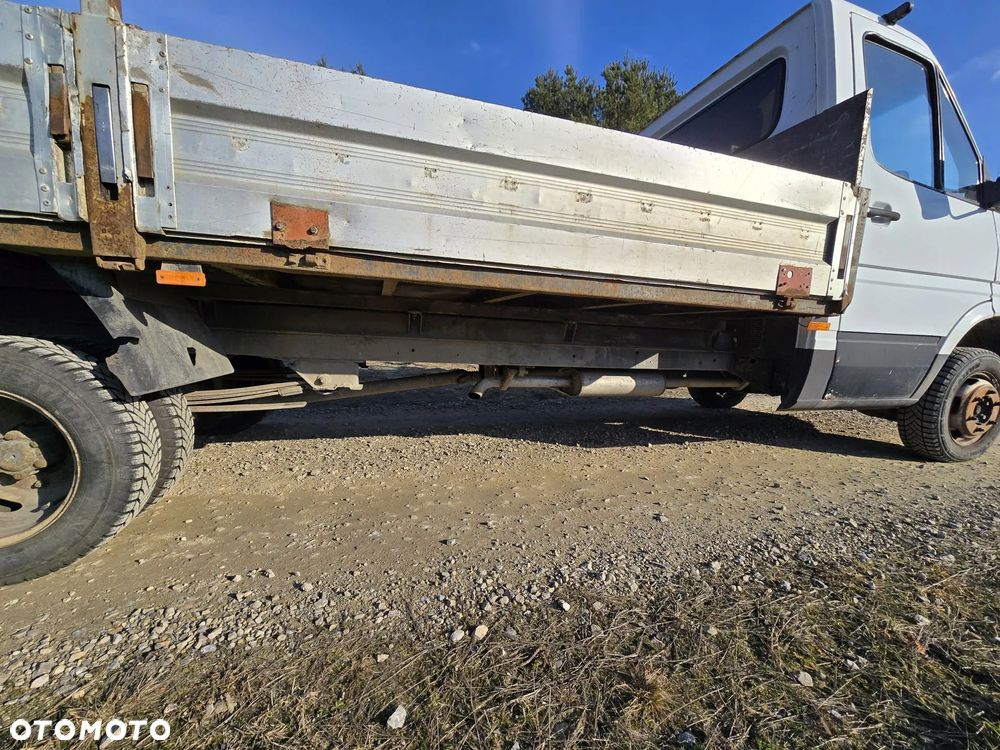 Mercedes-Benz Sprinter - 9