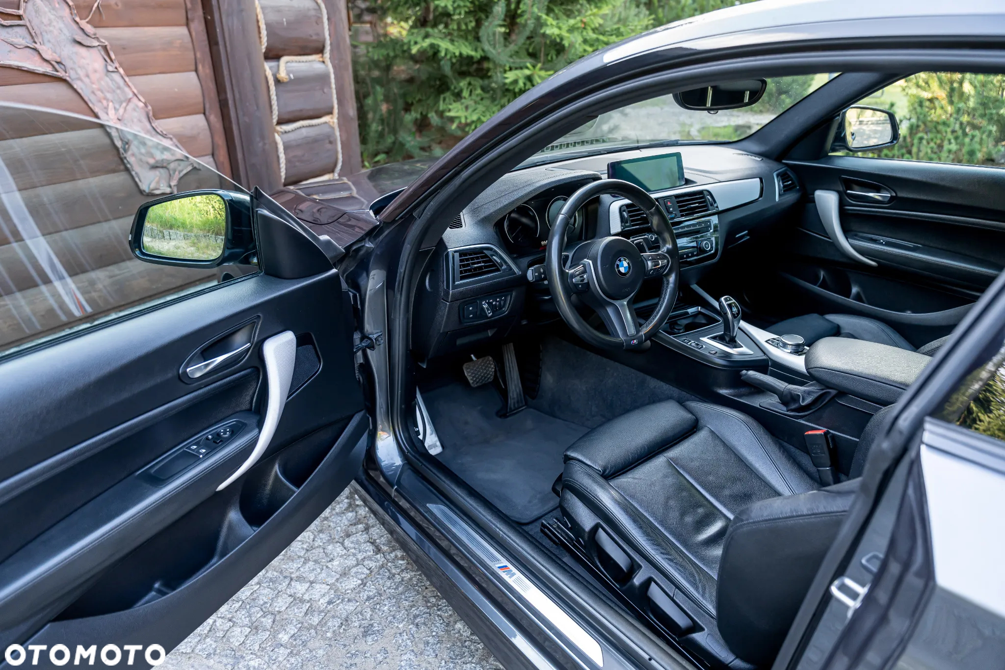 BMW Seria 2 220d M Sport - 24