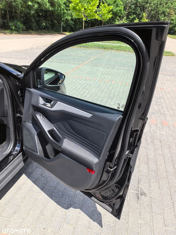 Ford Focus 1.5 EcoBlue SCR Connected - 21