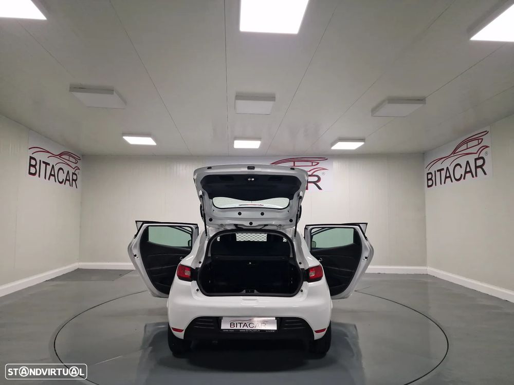 Renault CLIO SOCIETE 1.5 DCI 90CV GPS IVA DEDUTIVEL - 30