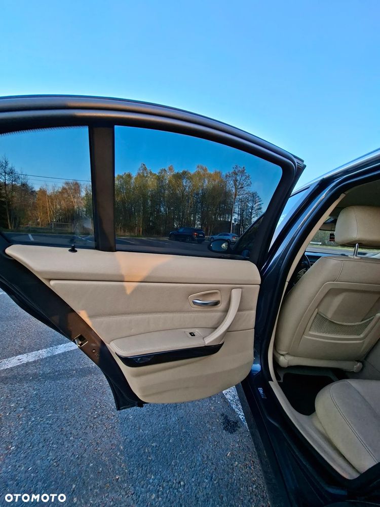 BMW Seria 3 - 29