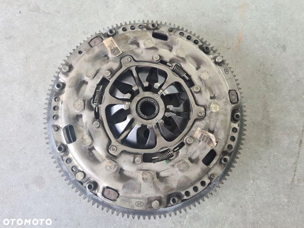 VW T6 102 KM dwumasa sprzęgło - 1