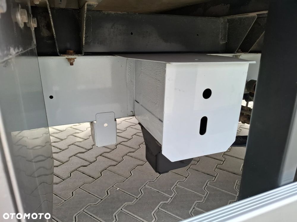 Opel Movano 2017 2.3CDTI 131KM SKRZYNIOWY PAKA - 31