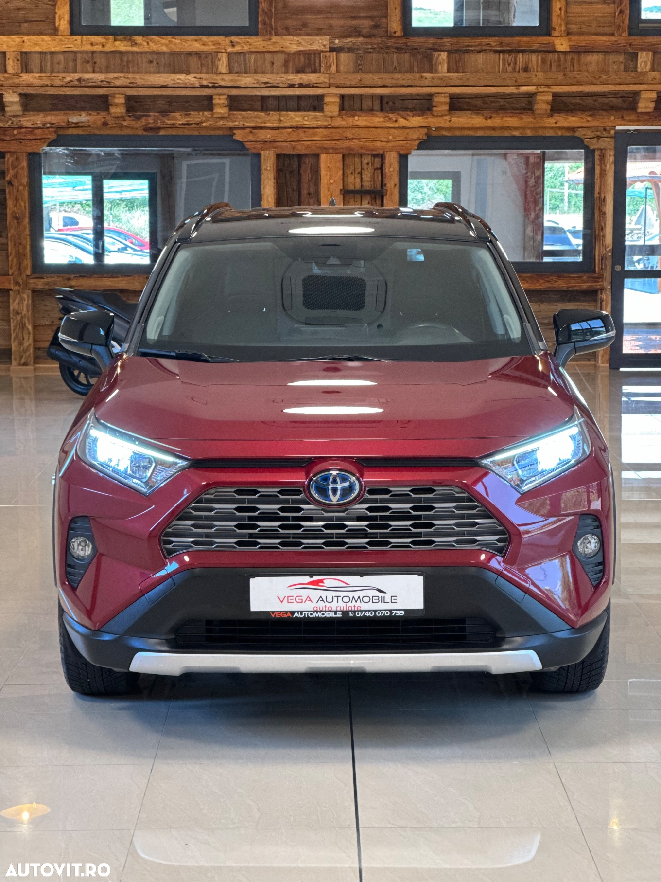 Toyota RAV4 2.5 4x2 Hybrid Team Deutschland - 38