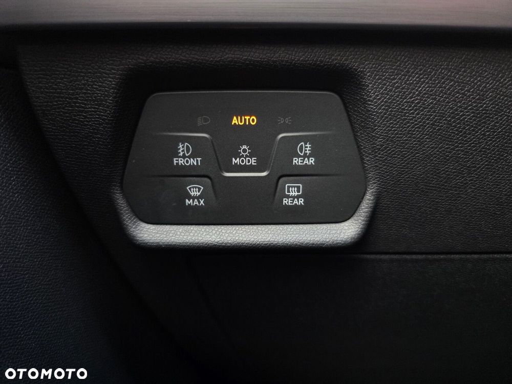 Seat Leon 1.5 TSI FR - 11