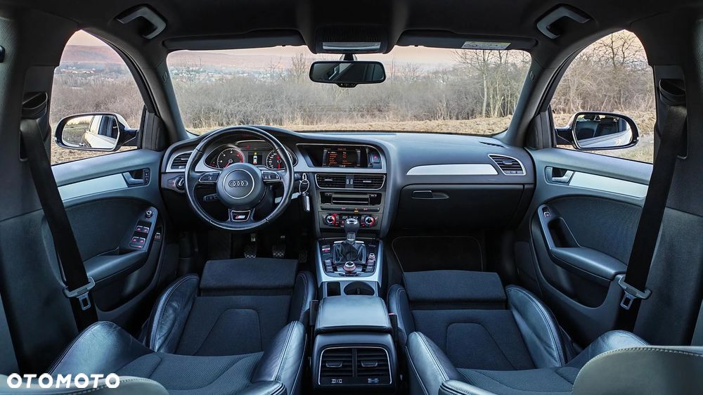 Audi A4 Avant 2.0 TDI DPF clean diesel S line Sportpaket - 28