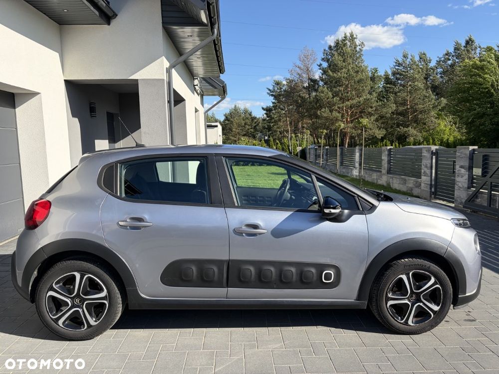 Citroën C3 Pure Tech 82 SHINE - 8