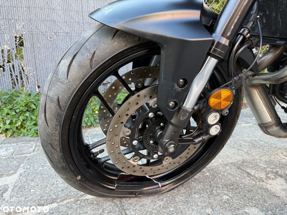 Yamaha MT - 35