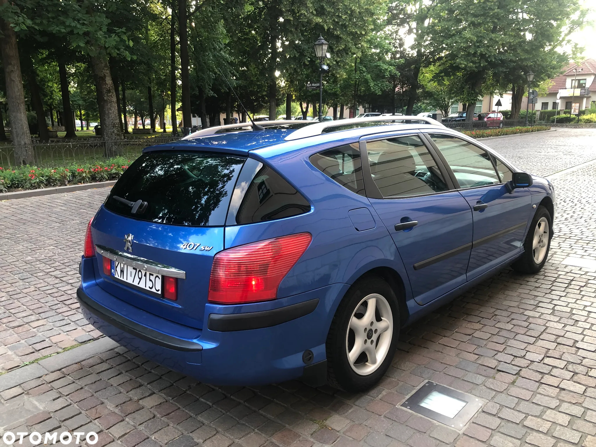 Peugeot 407 - 2