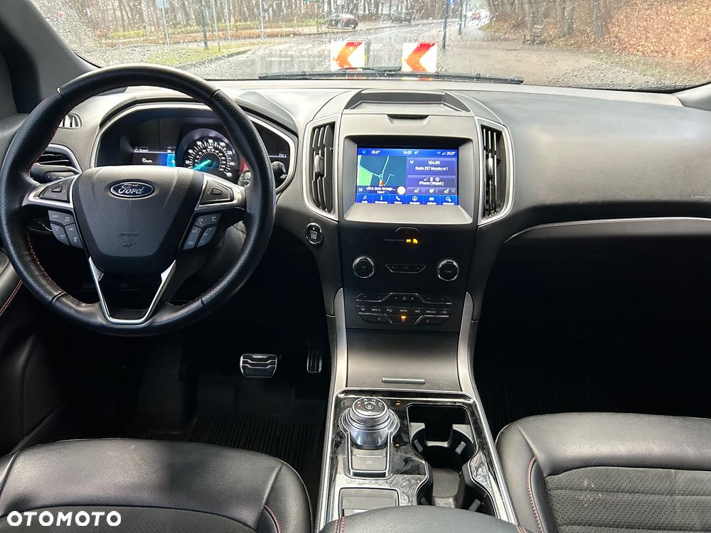 Ford Edge - 17