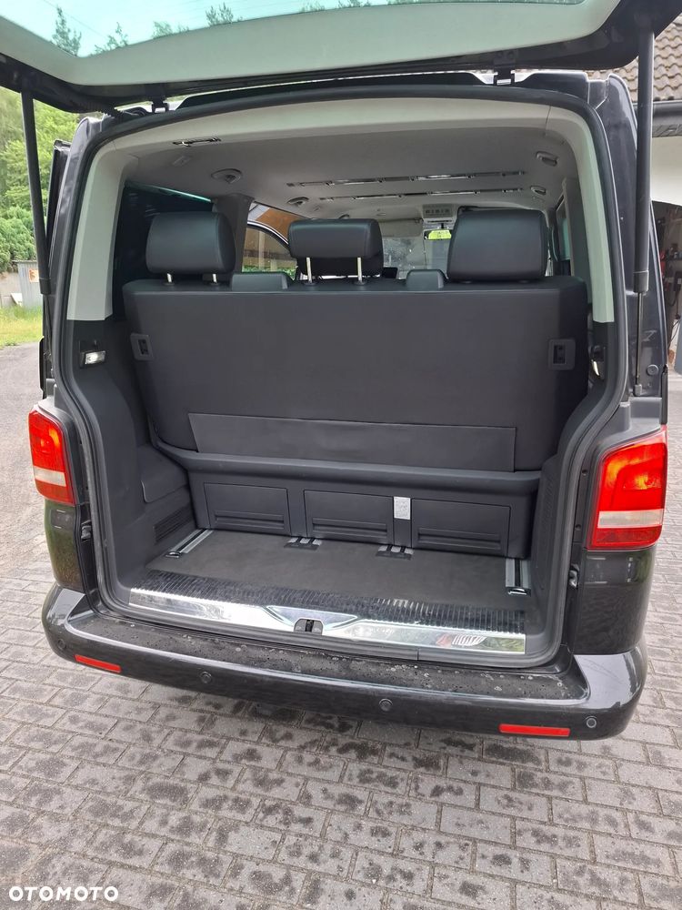 Volkswagen Multivan - 8